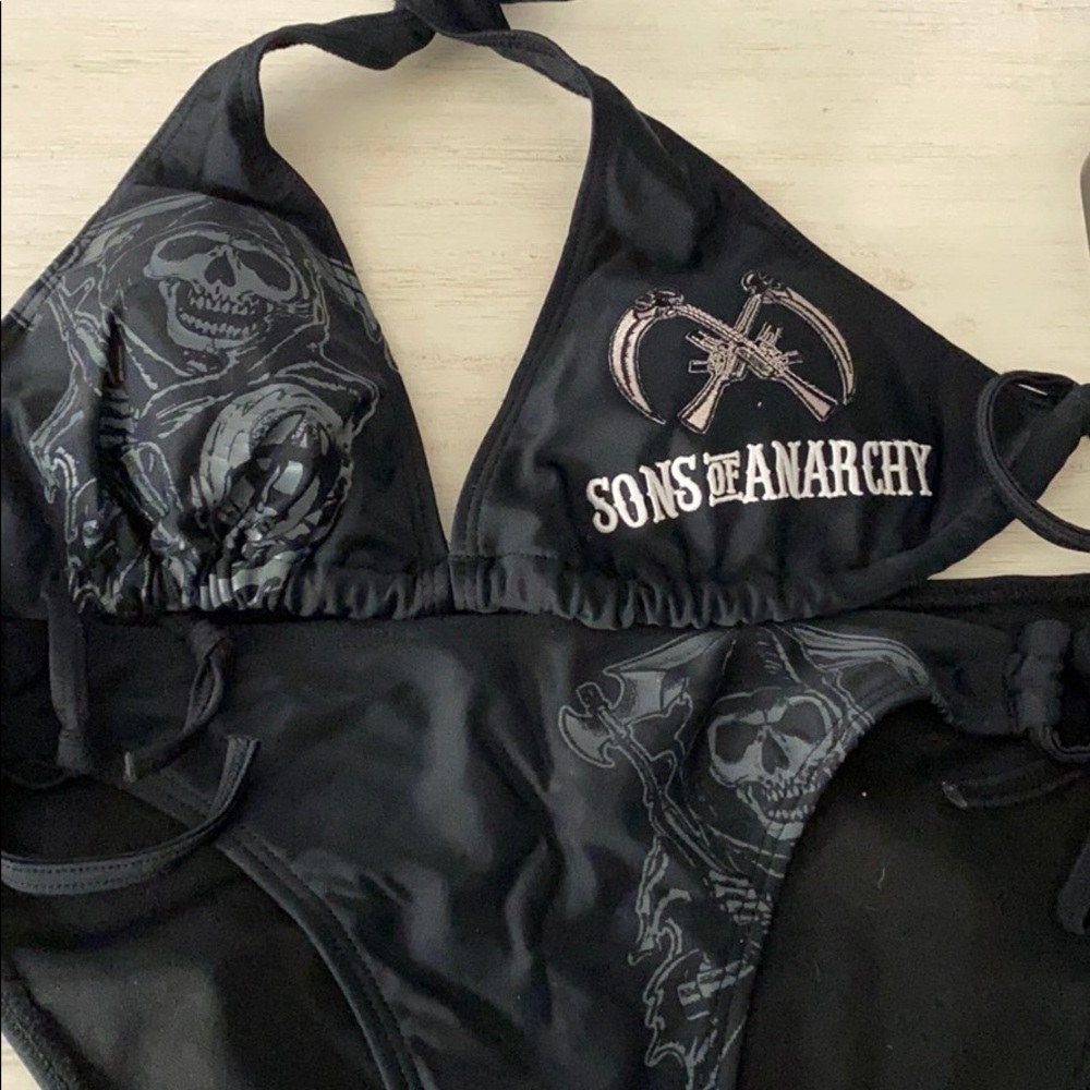 Sons of Anarchy black bikini top and bottom size L